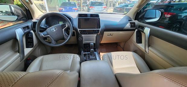 Toyota Land Cruiser Prado 2.7 2018 White photo 8