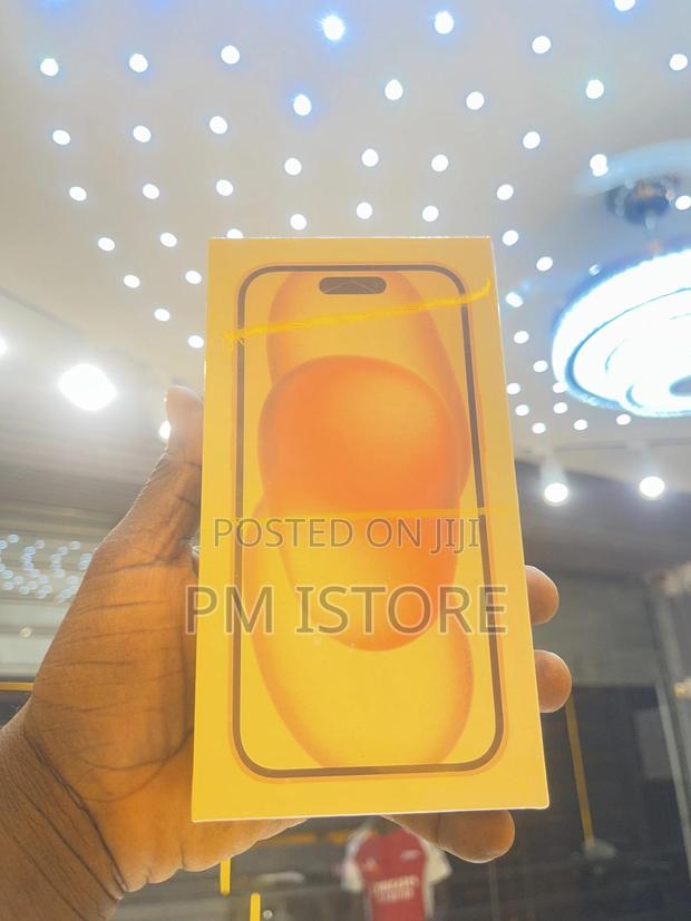 New Apple iPhone 15 Pro 128 GB Gold