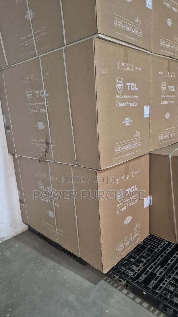 TCL Chest Freezer 380litres