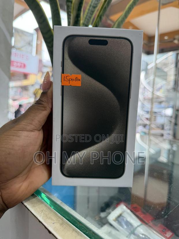 New Apple iPhone 15 Pro Max 256 GB photo 2