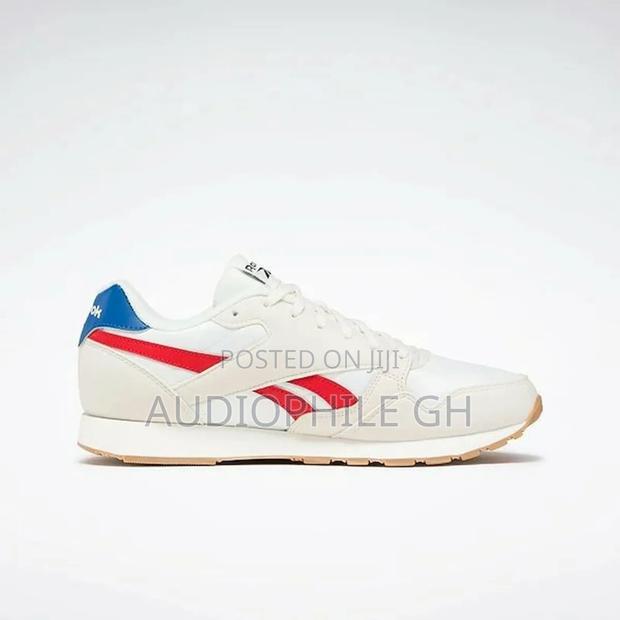 Reebok Ultra Flash Classic Beige Sneakers