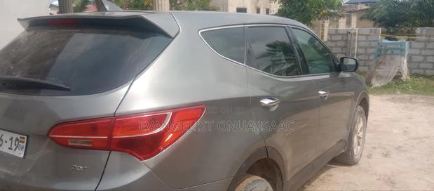Hyundai Santa Fe 2014 Gray photo 8
