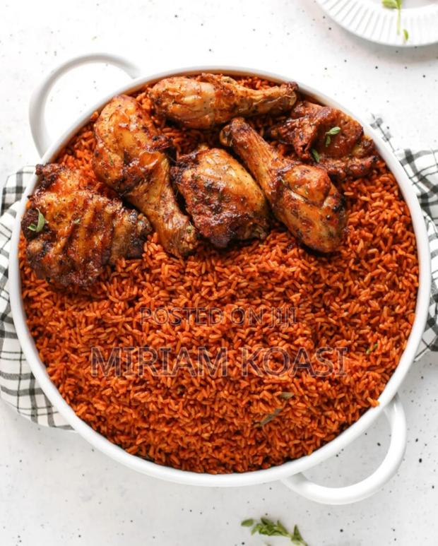 Gratifying Jollof Rice With Chicken: 30 Guests: Weekend
