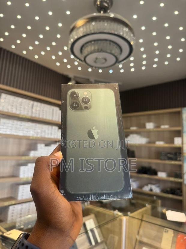 New Apple iPhone 13 Pro Max 128 GB Green photo 2