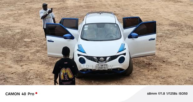 Nissan Juke 2015 White photo 12