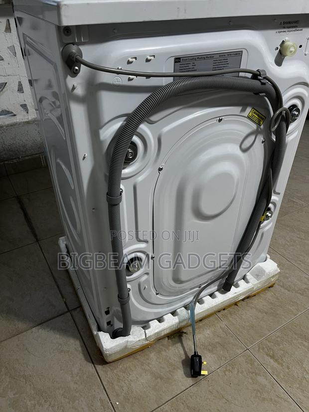 TCL Front Load 8kg Washing Machine photo 3