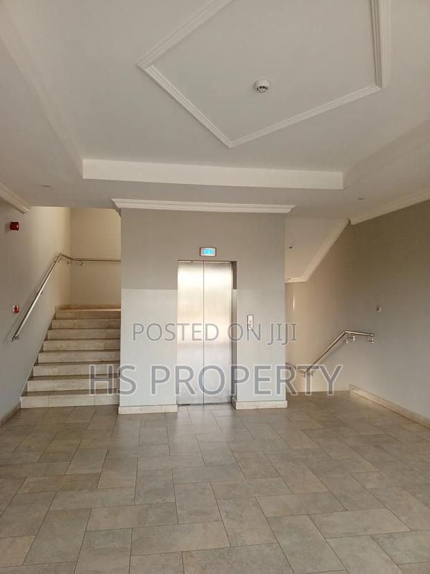 Furnished 3bdrm Apartment in Cantonments for rent photo 19