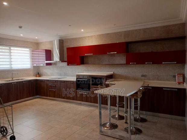 Furnished 3bdrm Apartment in Cantonments for rent photo 6