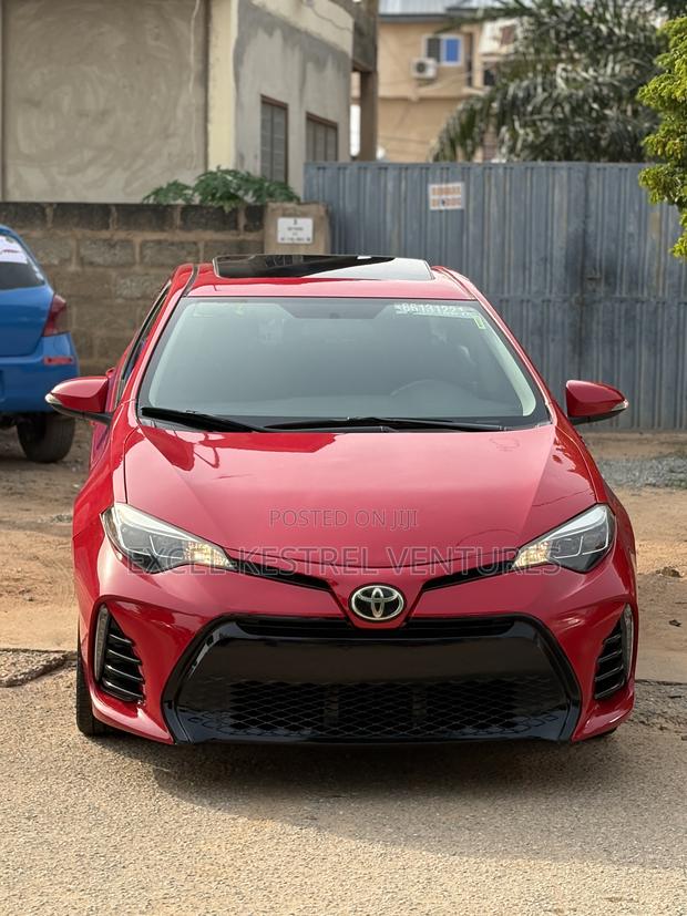 Toyota Corolla S w/Special Edition Pkg (1.8L 4cyl CVT) 2016 Red