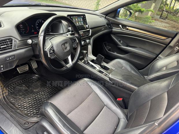 Honda Accord Sport 2018 Black photo 3