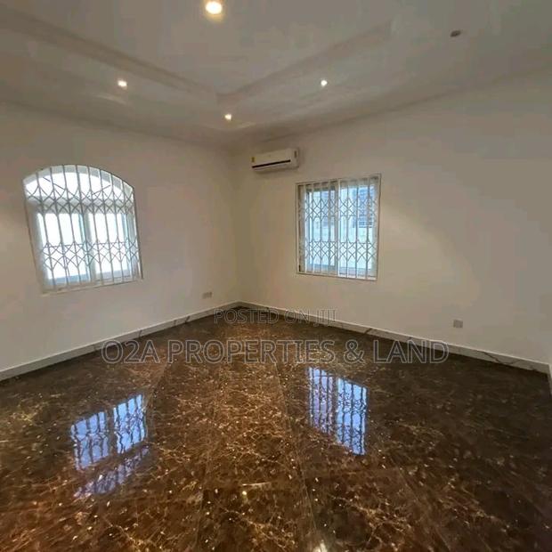 5bdrm House in East Legon, Bawaleshie for rent photo 3