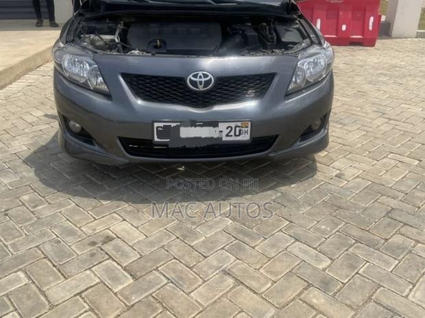 Toyota Corolla S 4dr Sedan (1.8L 4cyl 4A) 2010 Gray