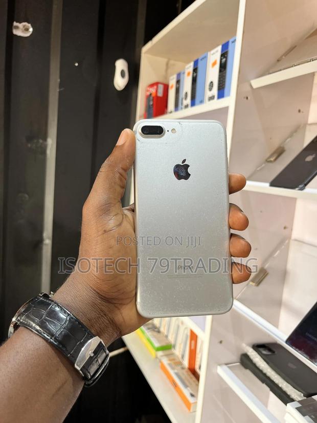 Apple iPhone 7 Plus 128 GB Silver photo 4
