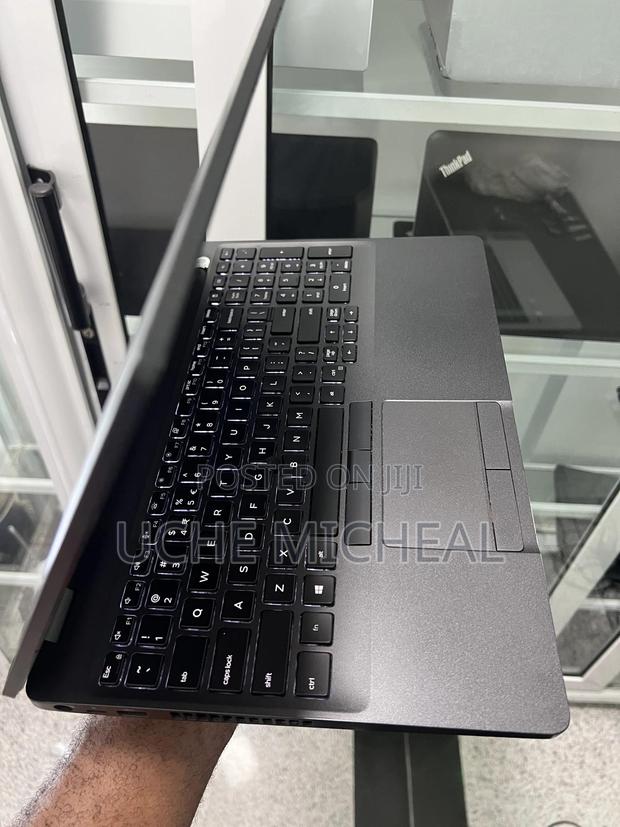 Laptop Dell Latitude 5501 8GB Intel Core I5 SSD 256GB photo 5