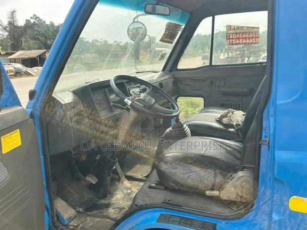 Very Neat And Strong Moving Kia With No Fault For Cool Price photo 4