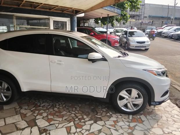 Honda HR-V 2019 White photo 5