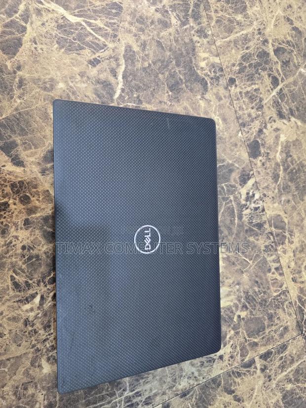 Laptop Dell Latitude 7400 16GB Intel Core I5 SSD 256GB
