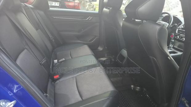 Honda Accord EX-L (1.5L 4cyl Turbo CVT) 2019 Blue photo 5