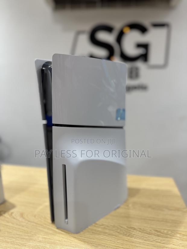 Ps5 Slim With 8 Latest Games Online & Off Line Games photo 2