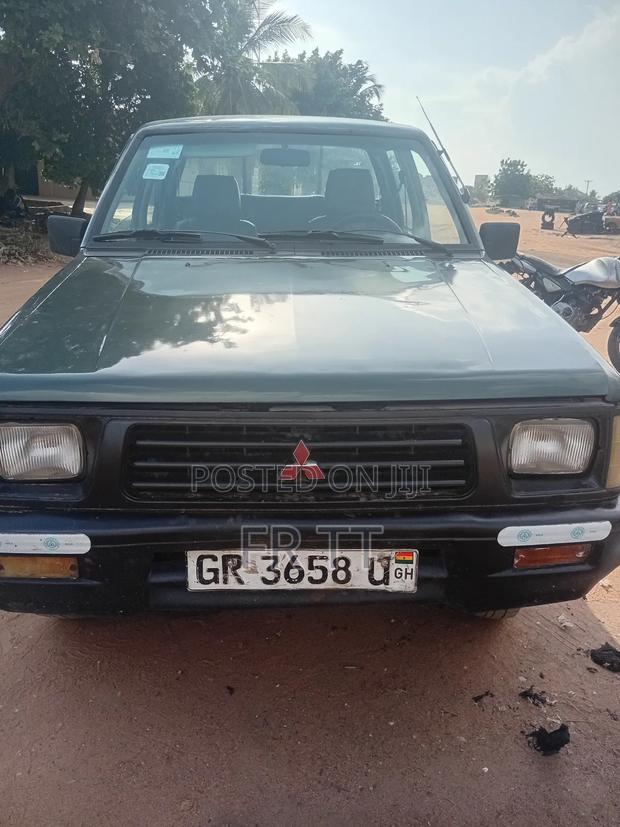 Mitsubishi L200 Double Cab 2.5TD 1995 Green photo 2