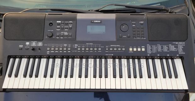 Yamaha Keyboard PSR E463 photo 2