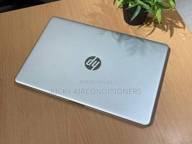 New Laptop HP 15S 8GB Intel Core I3 SSD 256GB photo 2