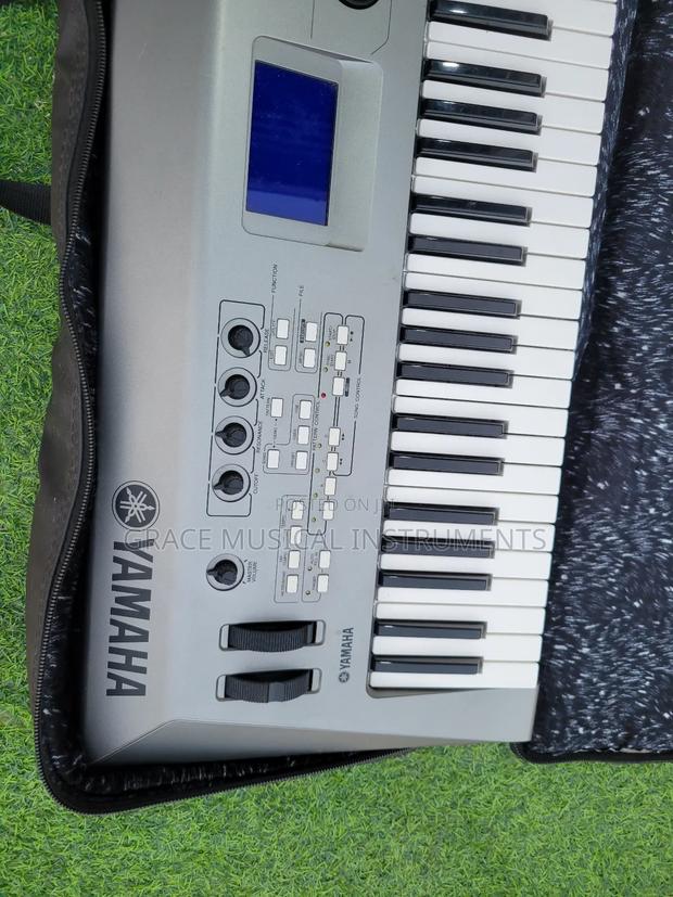 Yamaha Keyboard Mm6 photo 3
