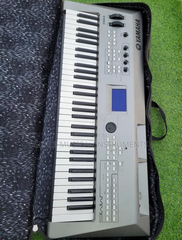 Yamaha Keyboard Mm6