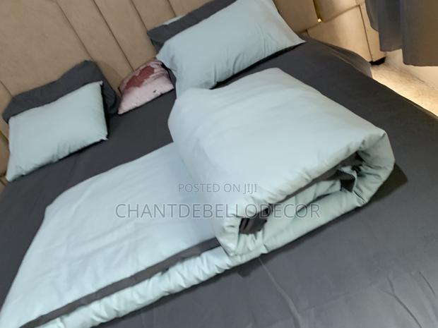 Soft And Comfy 7-piece King Size Removable And Reversible Duvet Set photo 8