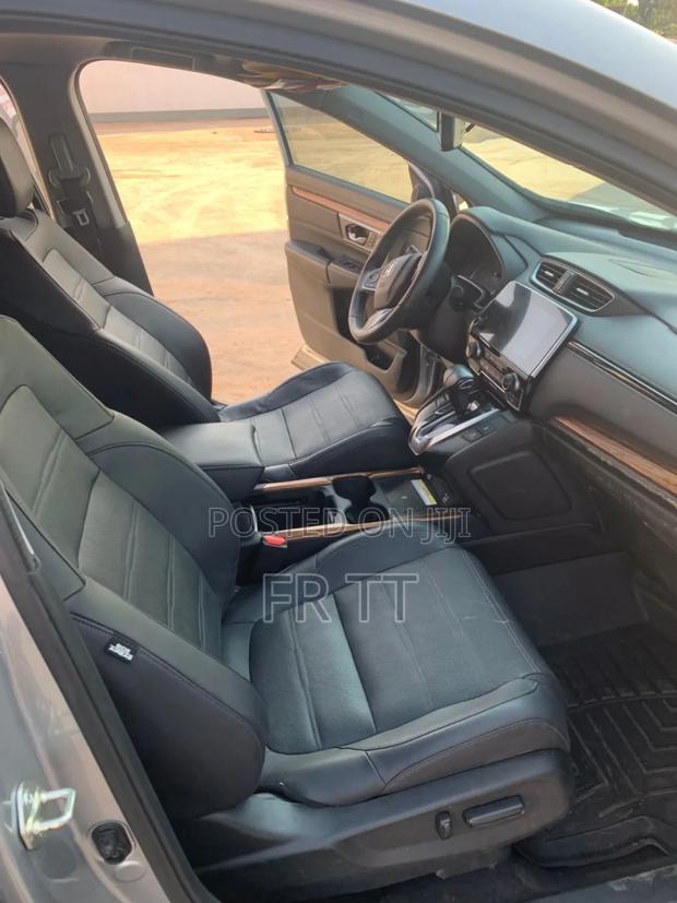 Honda CR-V Touring AWD 2020 Silver photo 5