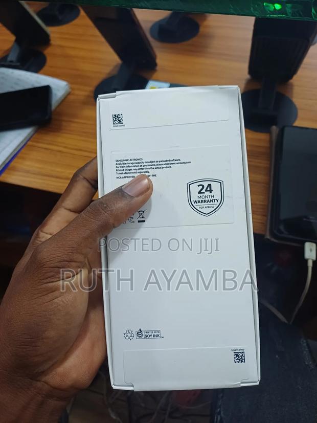 New Samsung Galaxy A16 128 GB Silver photo 2