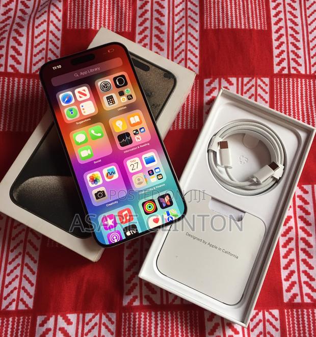 Apple iPhone 15 Pro Max 512 GB Silver photo 3