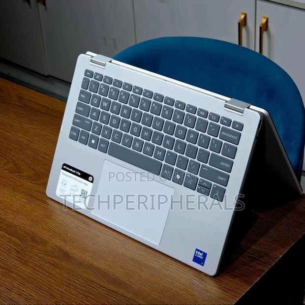 New Laptop HP OmniBook 5 Flip 14-Fp0023dx 16GB Intel Core I7 SSD 512GB photo 2