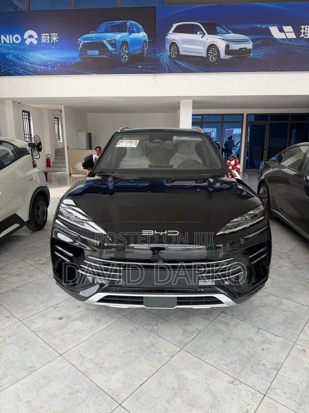 New BYD Song Plus DM-i 2025 Black photo 2