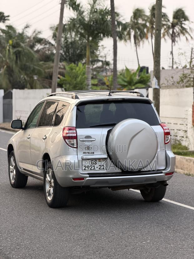 Toyota RAV4 2.5 Sport 2012 Silver photo 5
