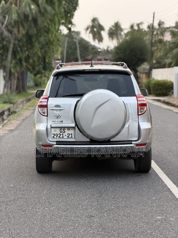 Toyota RAV4 2.5 Sport 2012 Silver photo 6