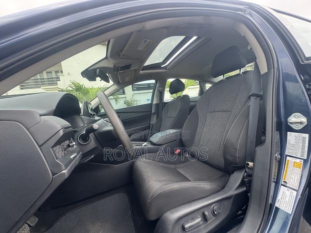 Honda Accord EX CVT 2024 Gray photo 7