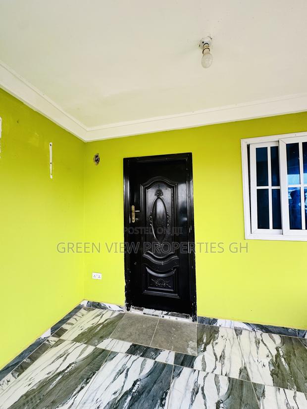 1bdrm Apartment in West Hills Mall Area for rent