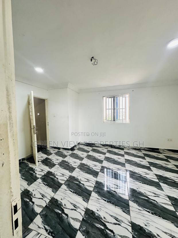 1bdrm Apartment in West Hills Mall Area for rent photo 5