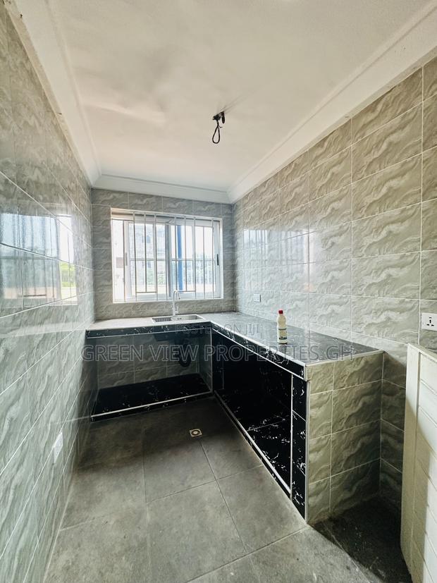 1bdrm Apartment in West Hills Mall Area for rent photo 4