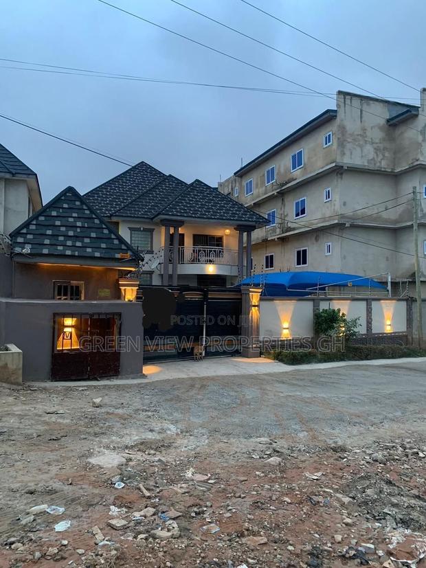 4bdrm Duplex in Kwabenya for rent