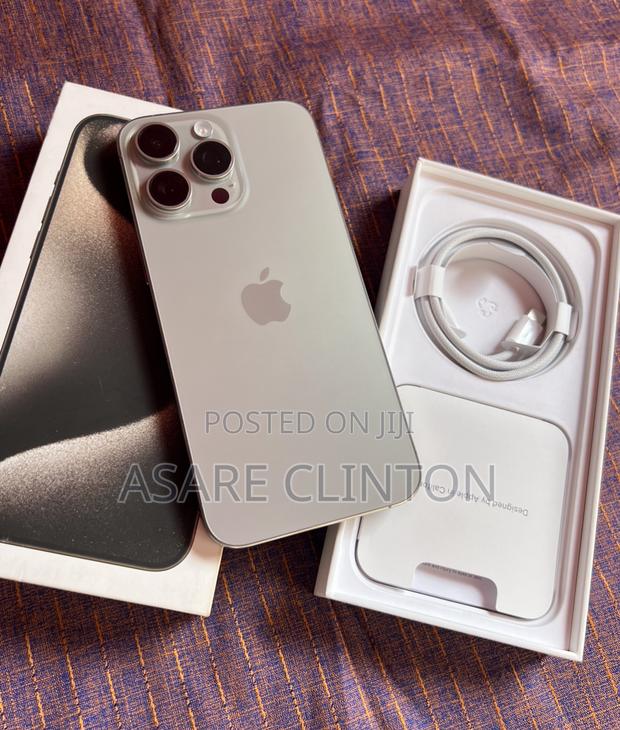 Apple iPhone 15 Pro Max 512 GB Silver photo 2