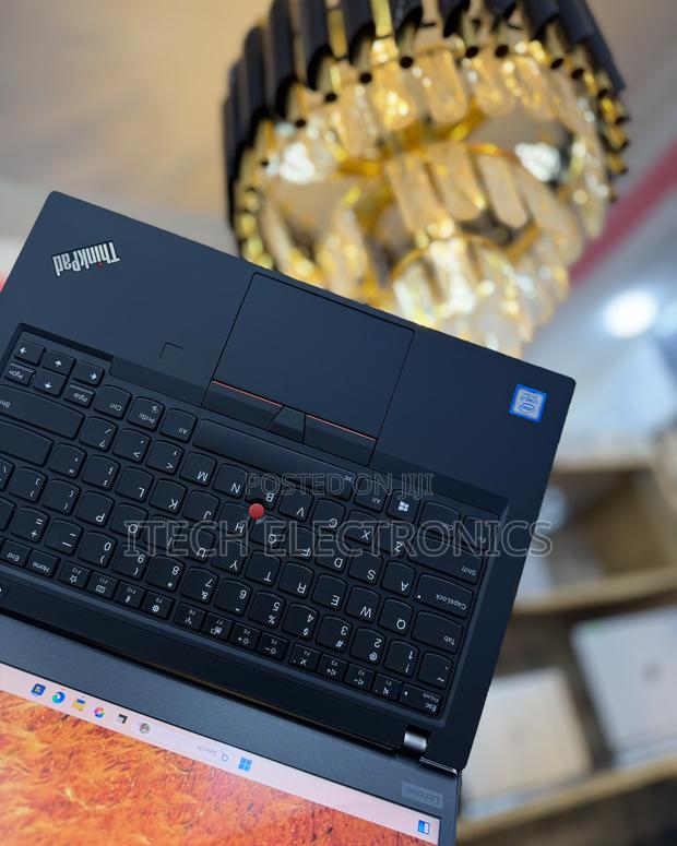 Laptop Lenovo Thinkpad T490s 16GB Intel Core i7 SSD 512GB photo 4