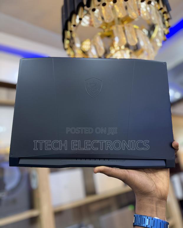 Laptop MSI Katana 15 16GB Intel Core i7 SSD 1T photo 8