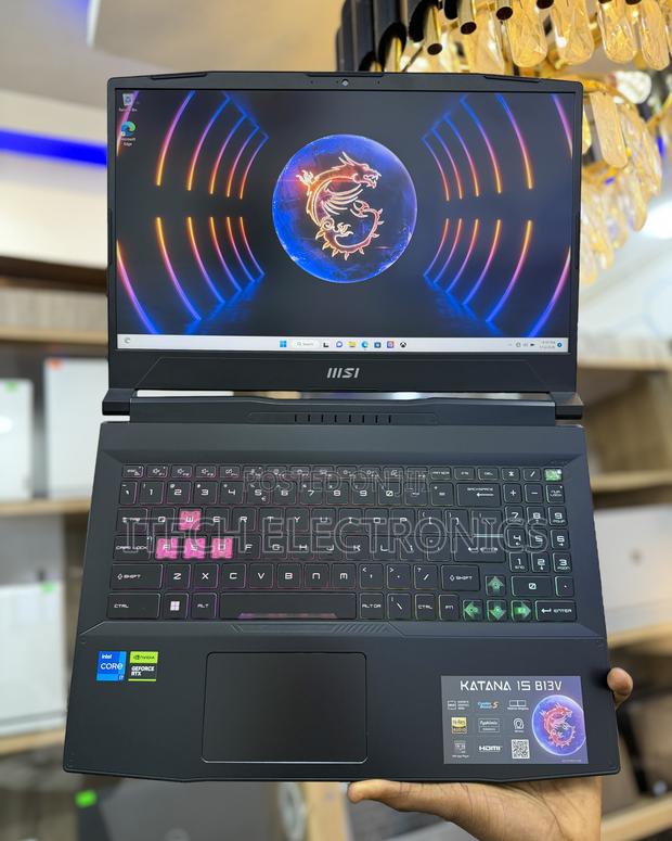 Laptop MSI Katana 15 16GB Intel Core i7 SSD 1T photo 4