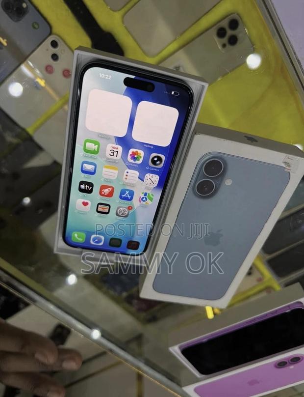 Apple iPhone 16 Plus 256 GB Blue photo 3