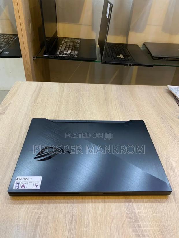 Laptop Asus ROG Zephyrus G15 16GB Intel Core I5 SSD 512GB photo 2