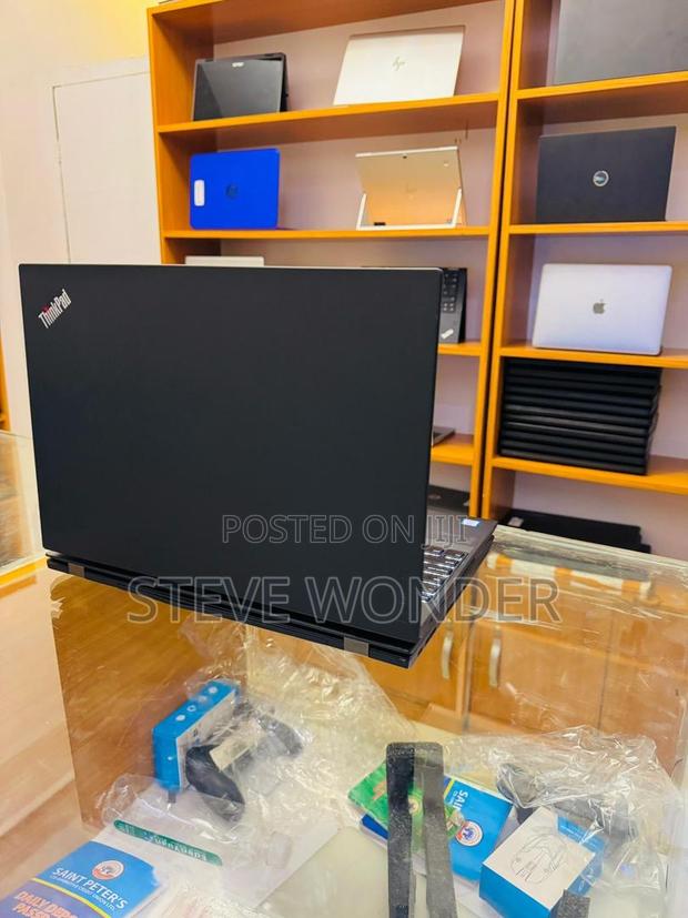 Laptop Lenovo ThinkPad T580 16GB Intel Core I5 SSD 512GB photo 4