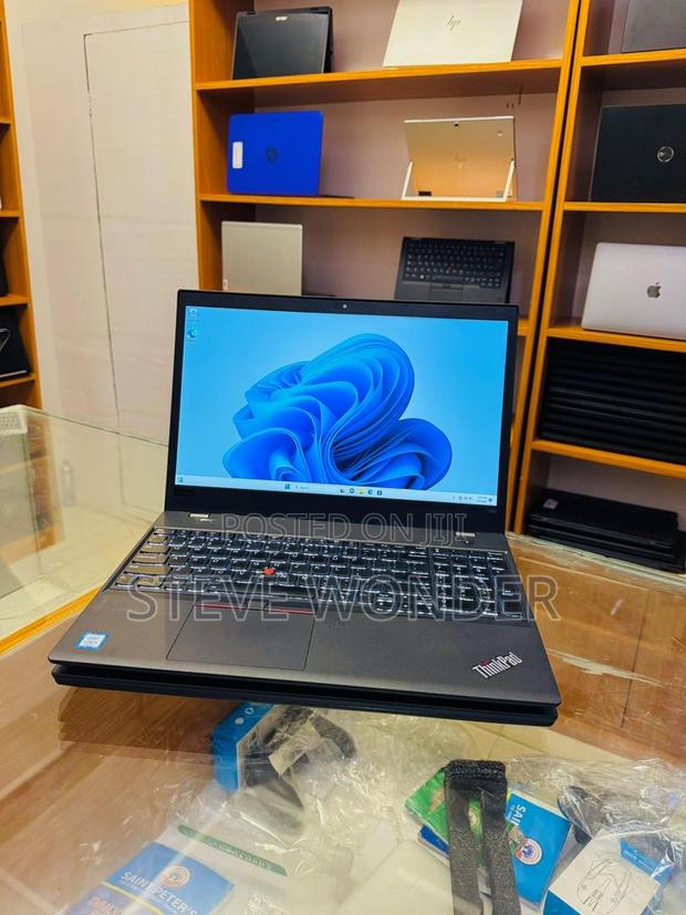 Laptop Lenovo ThinkPad T580 16GB Intel Core I5 SSD 512GB photo 5