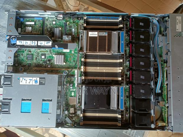 Server HP ProLiant DL360 Gen10 8GB Intel Xeon HDD+SSD 1T photo 3